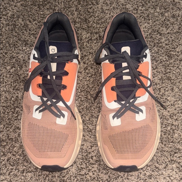 On Cloudstratus V2 Womens Road Running Shoes - Picture 8 of 14